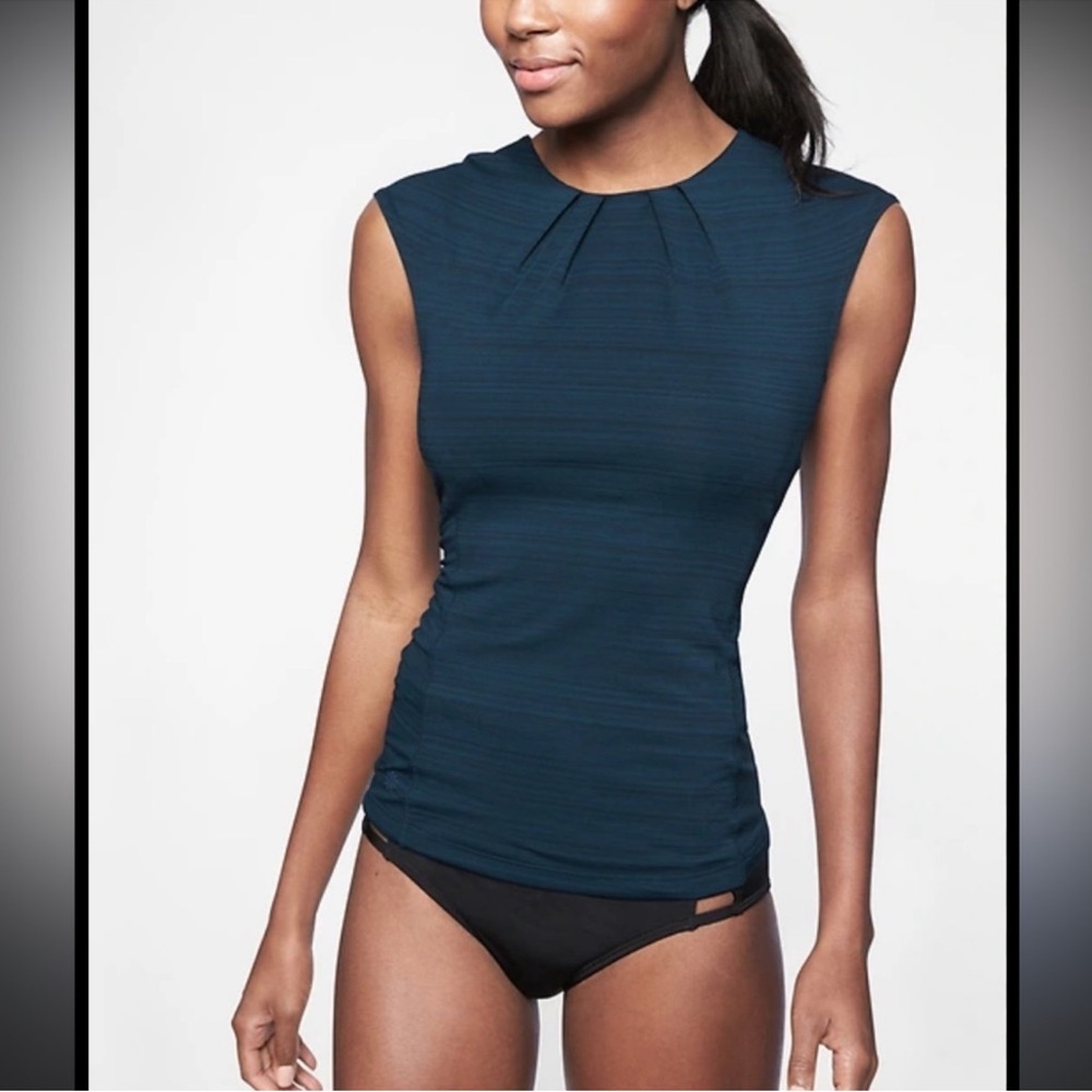 Athleta STINSON BACK ZIP TANK •RATED UPF 50+ (Excellent Protection)
